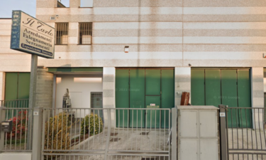 Immagine in evidenza dell'esterno della fakegnameria a Siziano, provincia di Pavia. Vicino Opera e Milano.